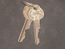 LOT SALE Vntge General Motors Car Keys A/B B-40/B41 Curtis,Ind, Eastlake, OH GM2 picture