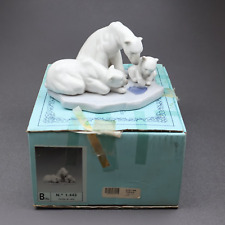 Lladro Bearly Love 1443 Polar Bears With Cub On Ice Figurine 5.75 in Wide picture