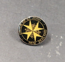 Vintage Order of St John cross pin New Zealand picture