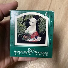 Dad handcrafted ornament dated 1988. Fast. 📦🌎 picture
