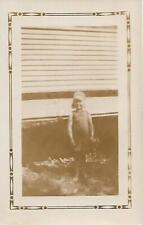YOUNG GIRL Vintage FOUND PHOTOGRAPH Black And White Snapshot ORIGINAL 32 51 L picture