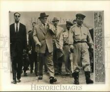 1963 Press Photo Laotian Premier Souvanna Phouma with Avtar Singh & Pathet Lao picture