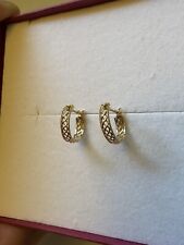 18K Solid Yellow Gold Mini Hoop Earrings Jewelry Tsutsumi Japan picture