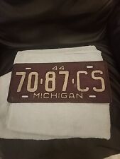 1944 Brown Michigan License Plate 70-87-CS Great Shape picture