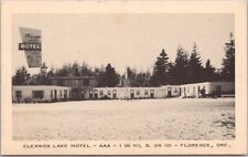 c1950s FLORENCE, Oregon Postcard CLEAWOX LAKE MOTEL Highway 101 Linen - UNUSED picture