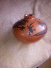 Navajo Terra Cotta lizard Vase, 1980's Nice Colors And Details, small chips . picture