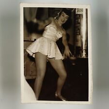 Dancing Girl Candid Action Photo 1940s Pretty Woman Dance Club Fishnets A377 picture