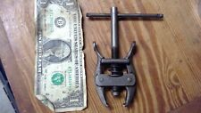 Nice old tool Perfect T195 - Battery Terminal Puller Tool USA picture