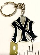 NY New York Yankees Pewter Keychain Official MLB Licensed   Brand new picture