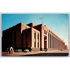 Postcard MN Minneapolis Post Office Building Classic Cars picture