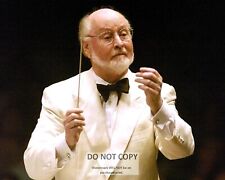JOHN WILLIAMS LEGENDARY COMPOSER AND CONDUCTOR - 8X10 PUBLICITY PHOTO (FB-060) picture