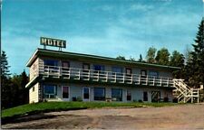 Postcard Spruce Point Motel Beaver Bay MN Minnesota North Shore Drive      C-671 picture