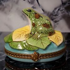 Circa 1970 French Limoges Peint Main Porcelain Gold Spotted Frog Trinket Box picture