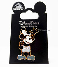 Disney Parks Steamboat Willie Mickey Mouse Collectible Trading Pin Authentic New picture