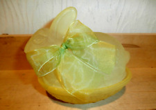 Vintage yellow glass bunny rabbit w/ribbon lidded box basket weave nest dish EUC picture