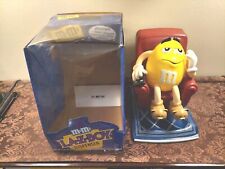 VINTAGE 1999 LA-Z-BOY M & M'S CANDY DISPENSER RECLINER YELLOW WITH BOX (WORKS) picture