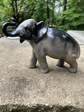 ROYAL DOULTON England Bone China Ceramic ELEPHANT TRUNK IN SALUTE HN 2644 NICE picture