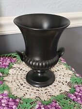 Wedgwood black vase urn shell handles marked 9 U 59 under 7