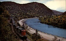 Canadian National Railway Quebec Newfie Bullet engine ~ 1968 vintage postcard picture