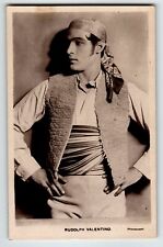 Rudolph Valentino Actor Real Photo Postcard Vintage Unused RPPC Series 22 London picture