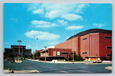 Milwaukee Wisconsin Milwaukee Arena Auditorium c1950s WI Postcard picture