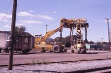CR conrail  trailer handler lucknow, harrisburg,pa original railroad slide picture