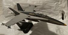 F-18 Hornet Royal Maces Navy VPA-27 USS Inpependence 1:48 Die Cast Desktop Model picture