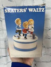 Vintage 1984 Merrilite Music Box Skaters' Waltz Children Skating HOLIDAY X MAS picture