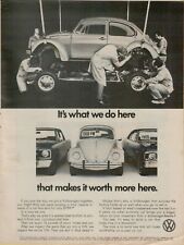 1972 Volkswagen Beetle Building a Time Capsule Survive Photo Original Print Ad picture