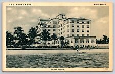 Miami Beach Florida~Shoremede Hotel on the Ocean~Folks on Beach~1940s B&W PC picture