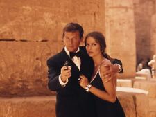 ROGER MOORE BARBARA BACH THE SPY WHO LOVED ME Movie Picture Photo 8