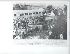 LOMAX ILLINOIS ORIGINAL PHOTO TRAIN WRECK VINTAGE 7 1/8 X 9 INCH RAILROAD 1954 picture