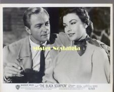 Vintage Photo 1957 Mara Corday Richard Denning in The Black Scorpion picture