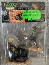 02789 Retired 2010 Rare Lemax Spooky Town Bullwhip Ghoul & Gatling Gun Ghoul NEW picture