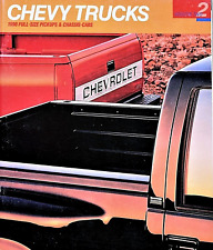 1990 CHEVROLET FULL SIZE PICKUP SALES BROCHURE CATALOG ~ 46 PAGES ~ 9.5