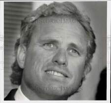 1997 Press Photo Joe Kennedy announces his decision not to run for governor picture