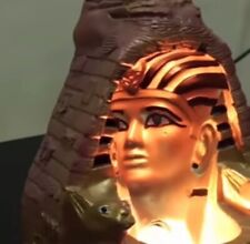 Magical 3D Tutankhamun Statue picture