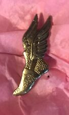 VTG Flying Shoe/Cross Country Pin Gold Tone, Just Over An Inch Long picture