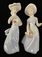 Set of 2 Vintage Llardro Style Porcelain Figurines Lady/Woman with Flower 8