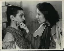 1980 Press Photo Jane Alexander and Robin Bartlett star in Playing for Time. picture