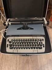 Vintage SCM Smith Corona Electra 220 Electric Typewriter & Case picture