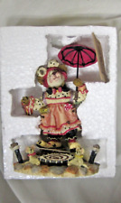 Boyds Bears And Friends GUSSIE LIFE IS A BALANCING ACT 02001-41 Resin Decor picture