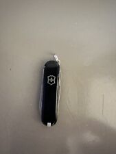 victorinox swiss army knife picture