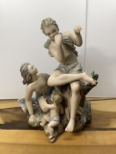 Antique Italian Capodimonte Statue / Figurine - Mother, Father, Child - 10