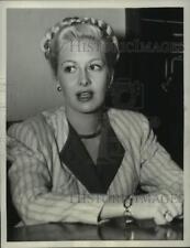 1946 Press Photo Marilyn Maxwell testifies in winning a divorce, Los Angeles picture