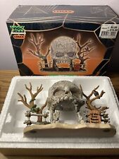 2003 LEMAX Spooky Town Halloween Skull Archway 33409A in Original Box Excellent picture