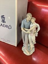 Lladr’o #6842 Your Everything To Me Couple 14” picture