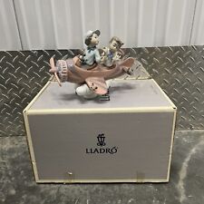 LLADRO SPAIN FIGURE #05698 - DON'T LOOK DOWN - AIRPLANE WITH CHILDREN With box picture