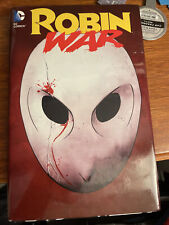Robin War (2016, Hardcover) picture