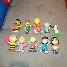 Peanuts Collector’s Figure Set Charlie Brown Lucy Linus Snoopy Sally Lot Of 10 picture
